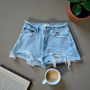 ABERCROMBIE & FITCH  Light Wash HIgh Rise Mom Shorts Size 28 / US 6